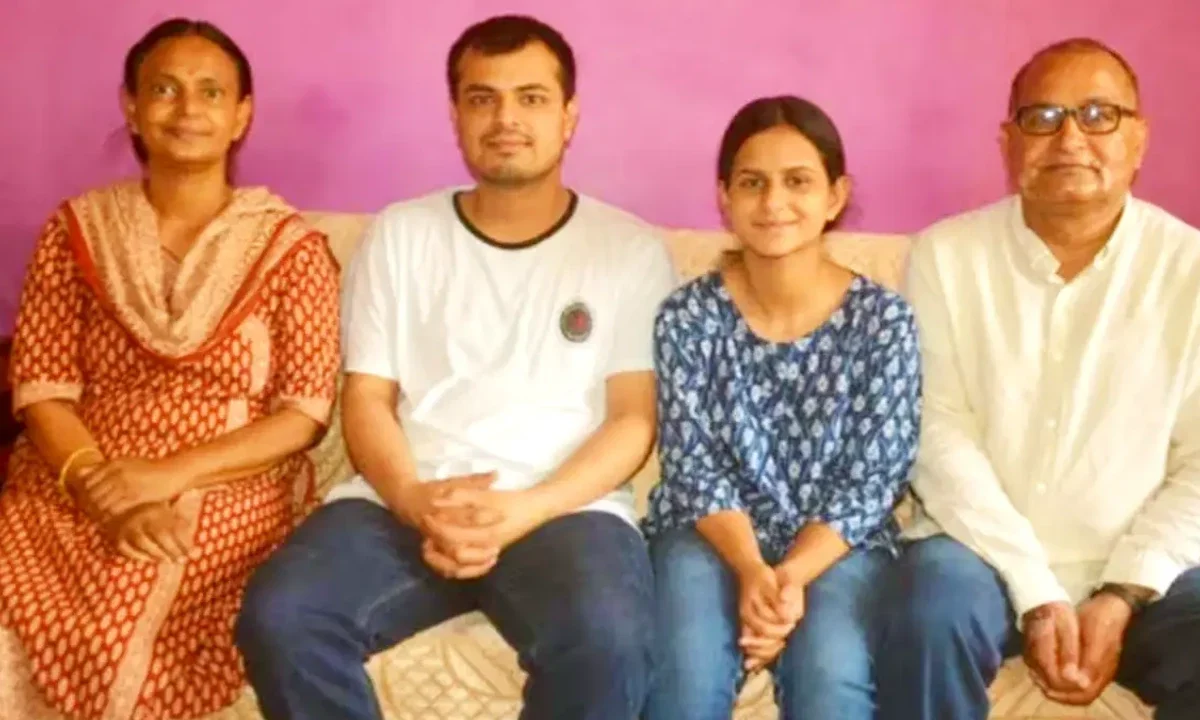IAS Bhavishya Desai