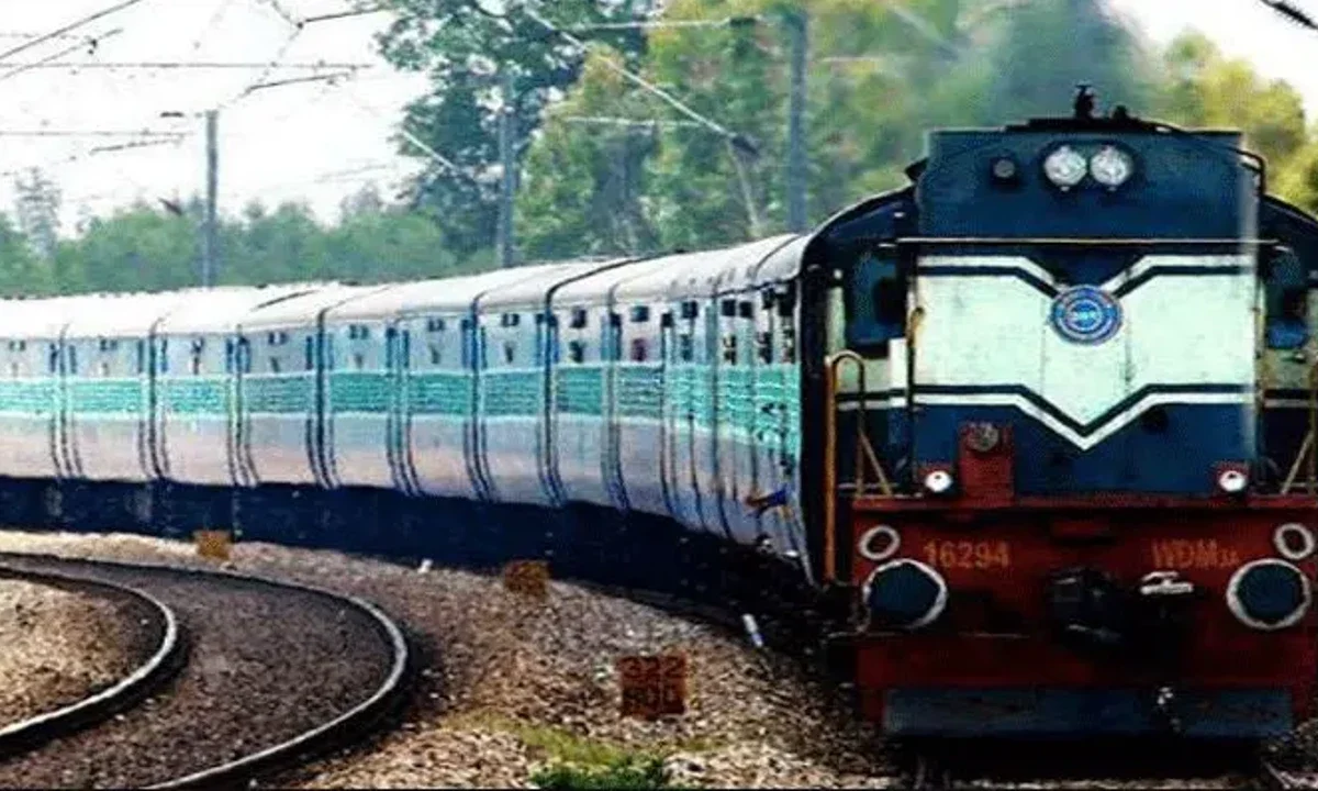 Pune special train